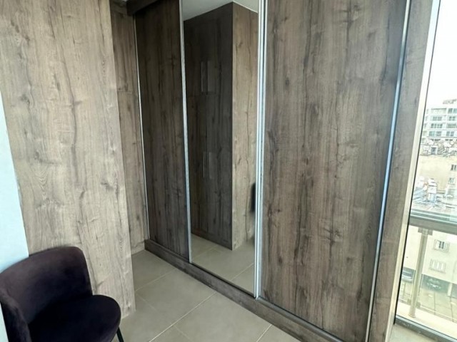 Girne Merkez'de Denize Yakın Lüks Penthouse: 7. Kat, 3+1, Eşyalı