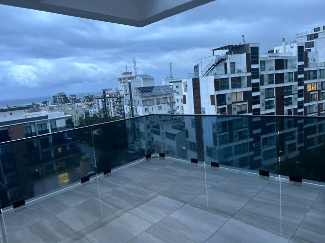 SATILIK Penthouse Havuzlu Site İçerisinde 2+1 ,Eşyalı, Lüks