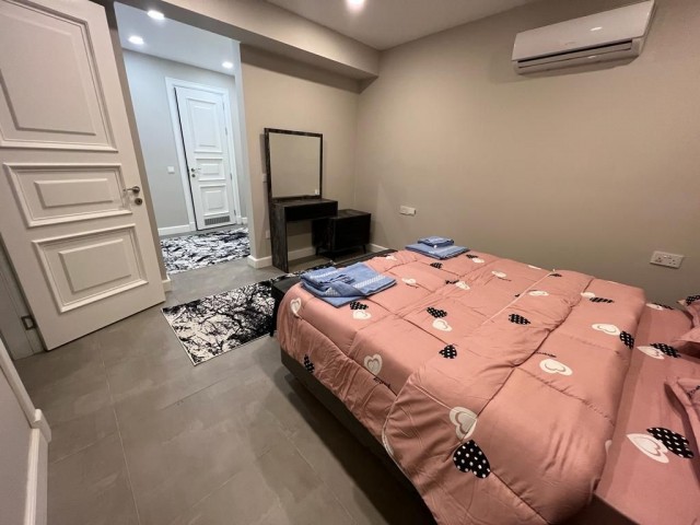 TÄGLICHE MIETE 4+1 TWIN VILLA BELLAPAIS/KYRENIA (MIT PRIVATEM POOL, GEMEINSAMEN POOL)