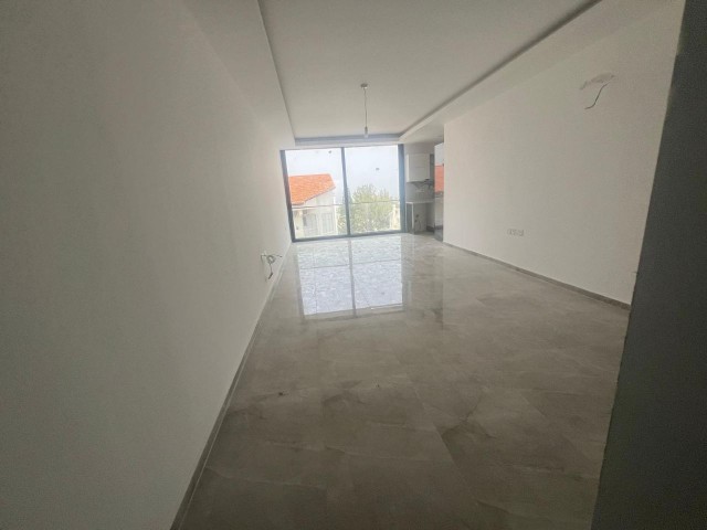 2+1 Wohnung zum Verkauf (Opportunity Flat) Center-Kyrenia