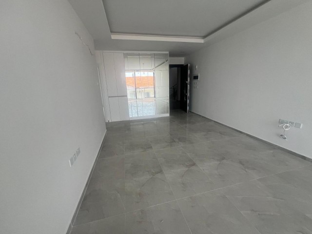 2+1 Wohnung zum Verkauf (Opportunity Flat) Center-Kyrenia