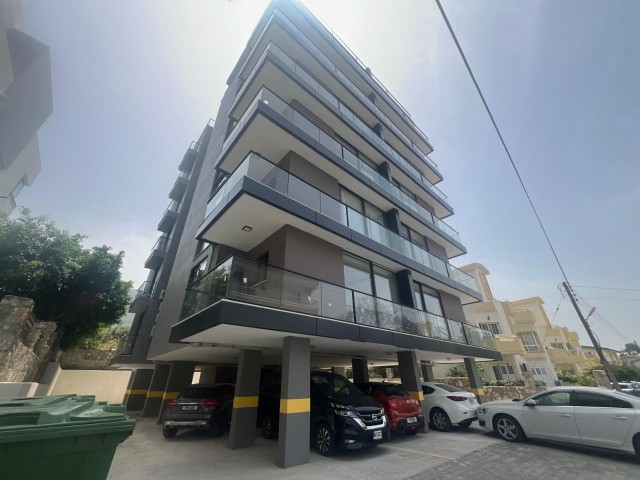 2+1 Wohnung zum Verkauf (Opportunity Flat) Center-Kyrenia