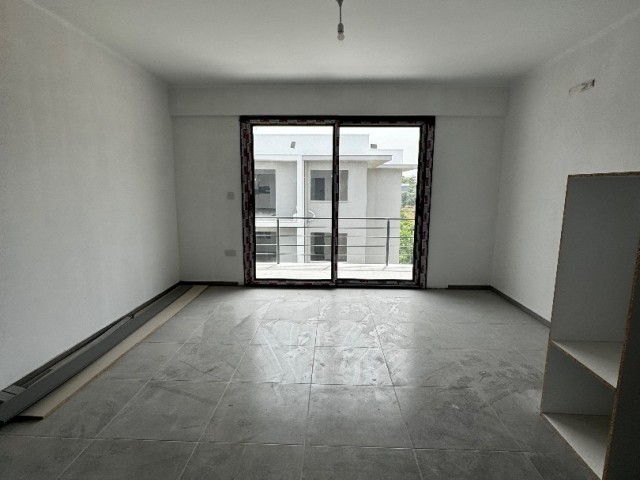 Why shouldn't this brand new 1+1 flat in a complex with a pool be yours?