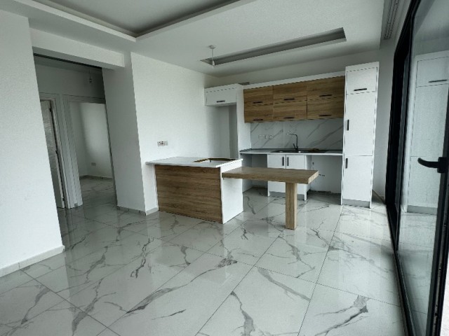 Сдается новая квартира 2+1 без мебели в Кирении Алсанджак