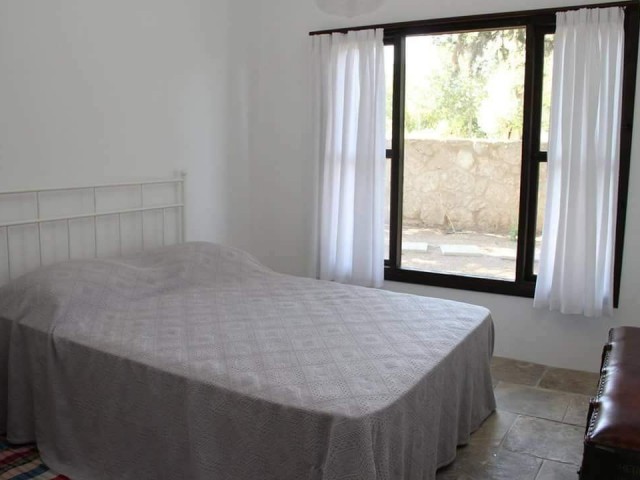 Turkish Property for Sale 3+1 Historical Villa with Private Pool in Girne/Ozanköy ** 