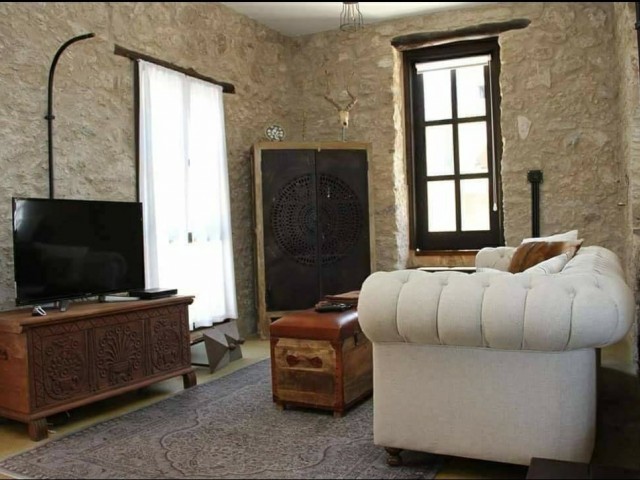 Turkish Property for Sale 3+1 Historical Villa with Private Pool in Girne/Ozanköy ** 