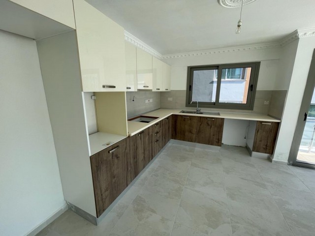 2+1 Flat For Sale In The Center Of Kyrenia