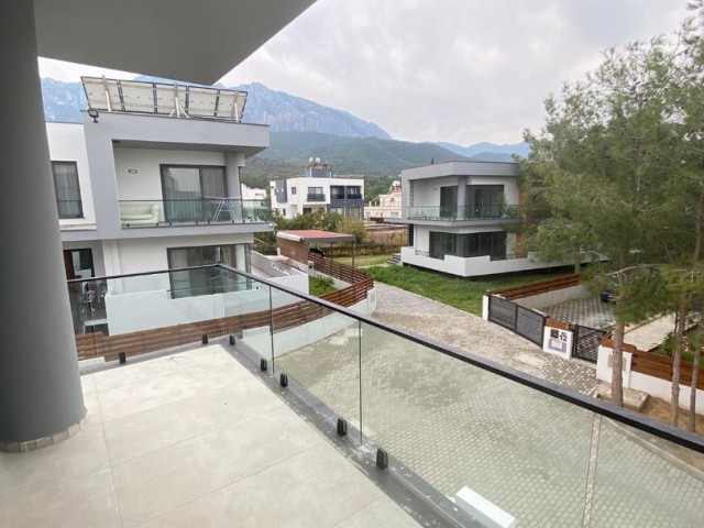 3+1 Villa zum Verkauf in Kyrenia/Edremit