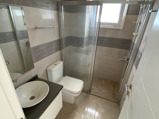 3+1 Flat for Sale in a Complex with Pool in Kyrenia/Alsancak