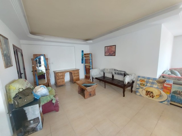 Flat For Sale in Girne Merkez, Kyrenia