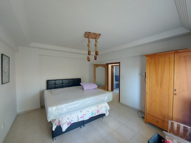 Flat For Sale in Girne Merkez, Kyrenia