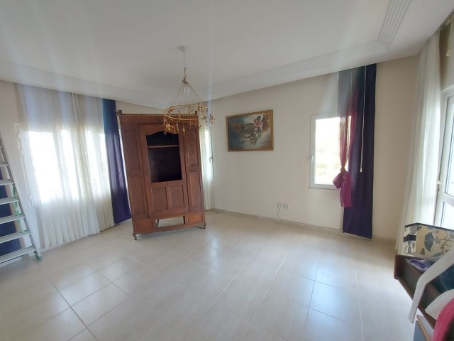 Flat For Sale in Girne Merkez, Kyrenia