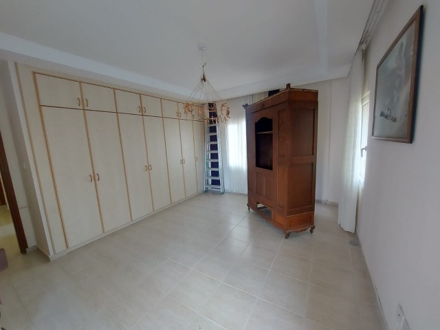 Flat For Sale in Girne Merkez, Kyrenia