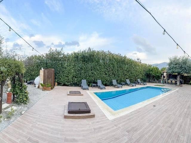 Zu verkaufen 3+1 Luxus-Villa mit privatem Pool in Karakum, Kyrenia