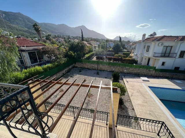 Mustakıl Villa mit herrlichem Meerblick in den höflichsten Straßen von Catalkoy