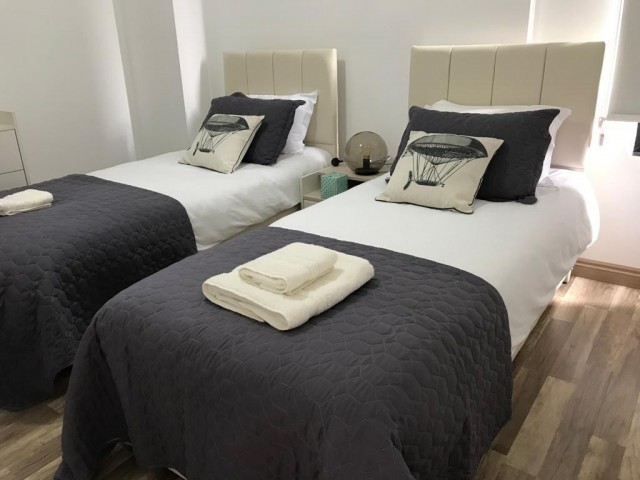 Wohnung zu vermieten in einem stilvollen Apartment im Zentrum von Kyrenia. Kontakt: 0539 104 78 38