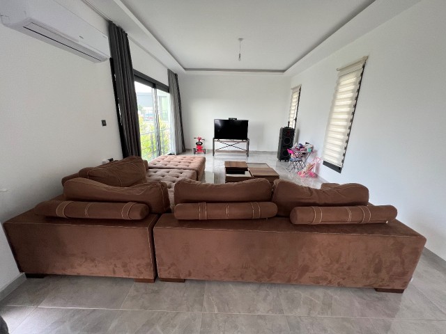 4+1 Villa zum Verkauf in Kyrenia/Çatalköy