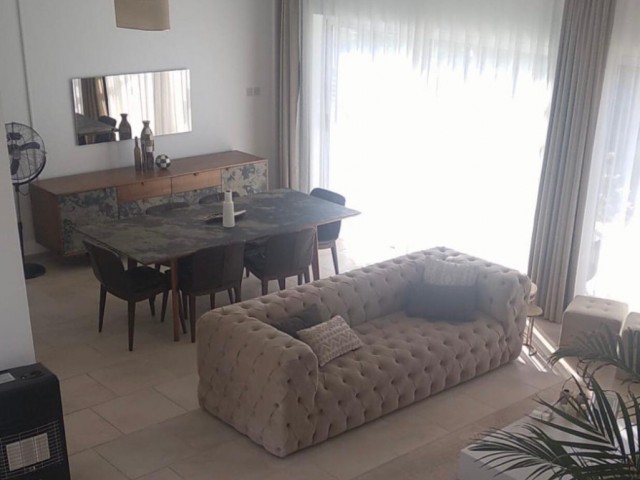 Villa with private pool for sale in Kyrenia/Bahçeli area...