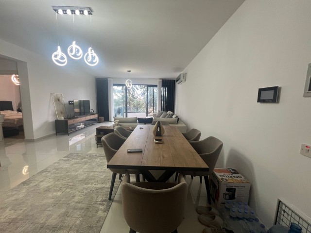 2+1 FLAT FOR SALE IN KYRENIA CENTER