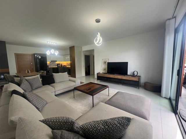 2+1 FLAT FOR SALE IN KYRENIA CENTER