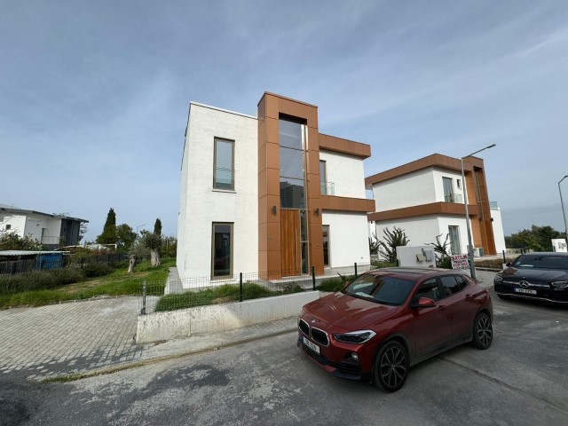 Girne/Ozanköy'de Satılık Villa