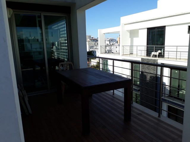 Penthouse zum Verkauf im Kyrenia Center