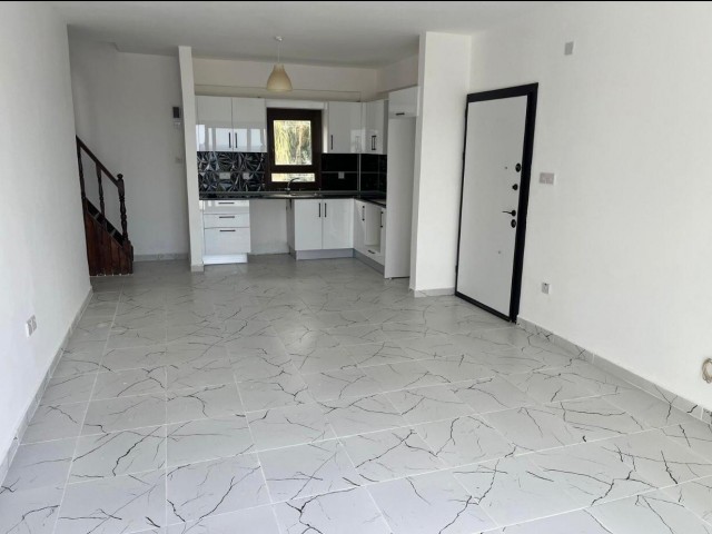 3+1 Flat for Sale in Kyrenia/Alsancak