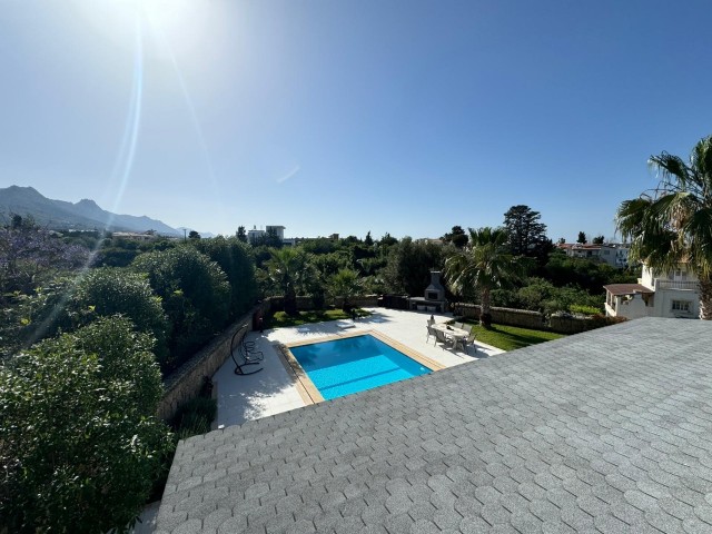 3+1 Villa zum Verkauf in Kyrenia/Bellapais