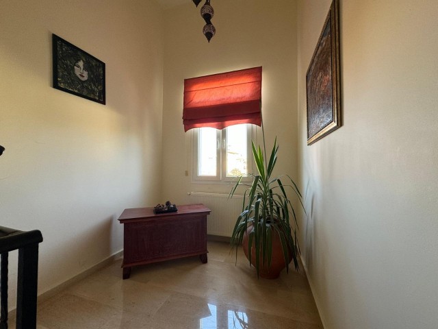 3+1 Villa zum Verkauf in Kyrenia/Bellapais