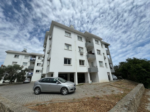 Türkische Wohnung zum Verkauf im Zentrum von Kyrenia