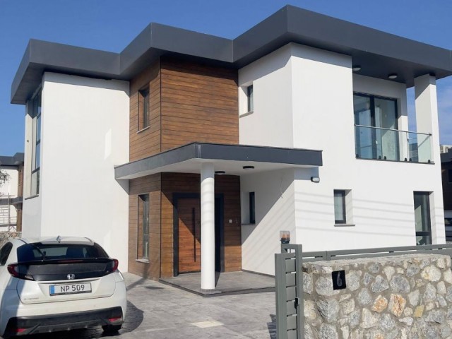 Ultra Luxury Ready to Deliver 4+1 Villa with Mountain and Sea Views in Zeytinlik, Kyrenia