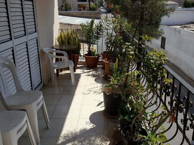 4 HOUSES AND APARTMENTS FOR SALE IN THE SAME PLOT OF LAND IN Decatalkoy ** 