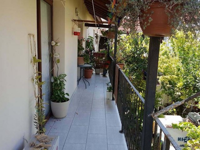 4 HOUSES AND APARTMENTS FOR SALE IN THE SAME PLOT OF LAND IN Decatalkoy ** 