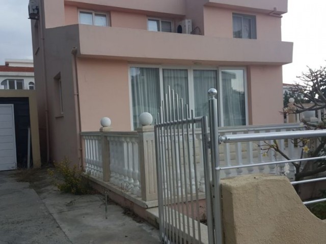 Detached House To Rent in Karaoğlanoğlu, Kyrenia