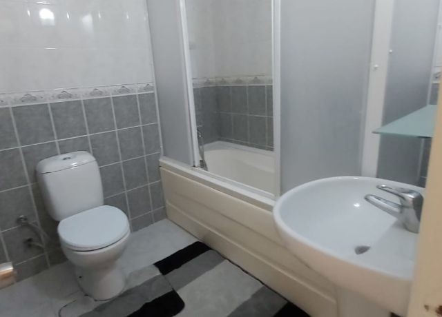 Flat To Rent in Girne Merkez, Kyrenia