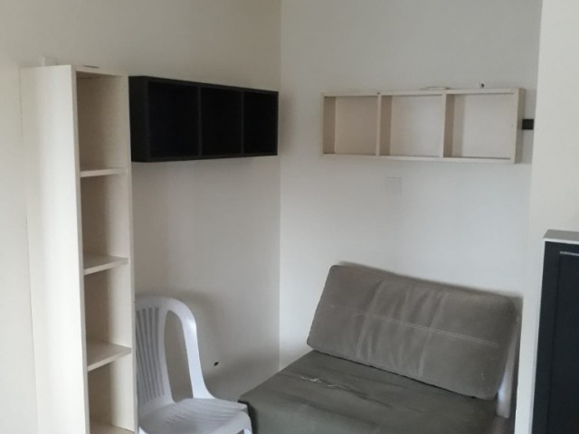 Penthouse To Rent in Aşağı Girne, Kyrenia