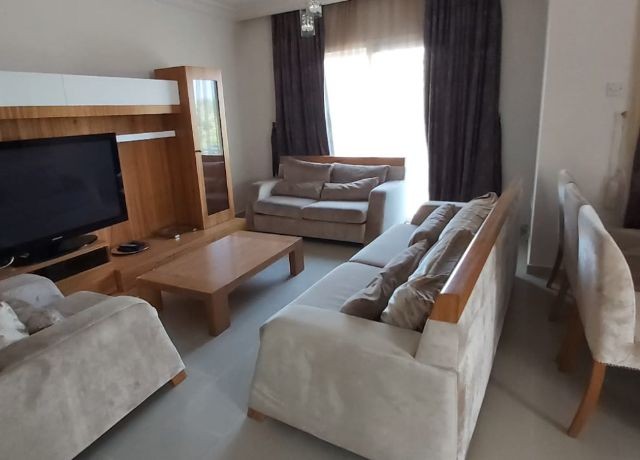 Flat To Rent in Alsancak, Kyrenia