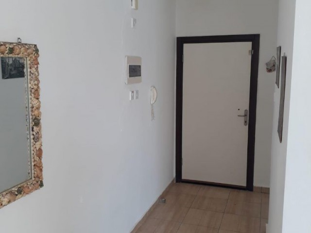 Flat To Rent in Girne Merkez, Kyrenia