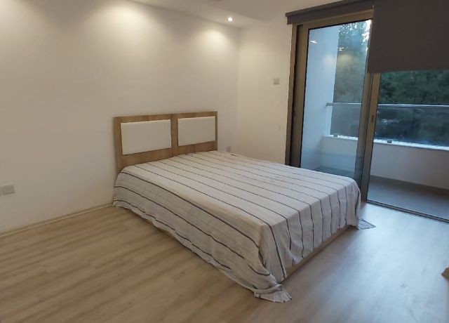 Flat To Rent in Girne Merkez, Kyrenia