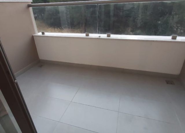 Flat To Rent in Girne Merkez, Kyrenia