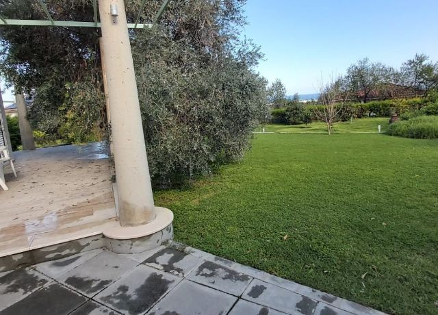 Villa To Rent in Bellapais, Kyrenia