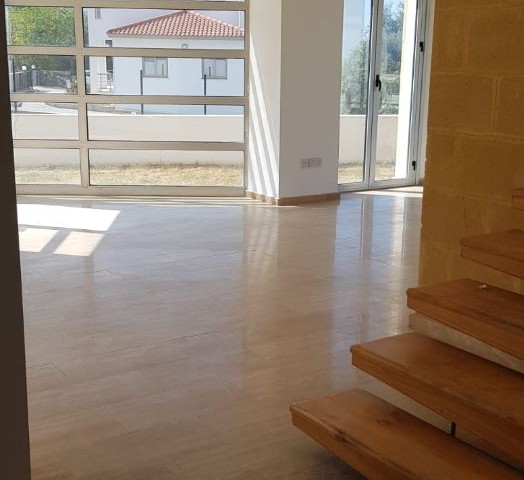 Villa To Rent in Bellapais, Kyrenia