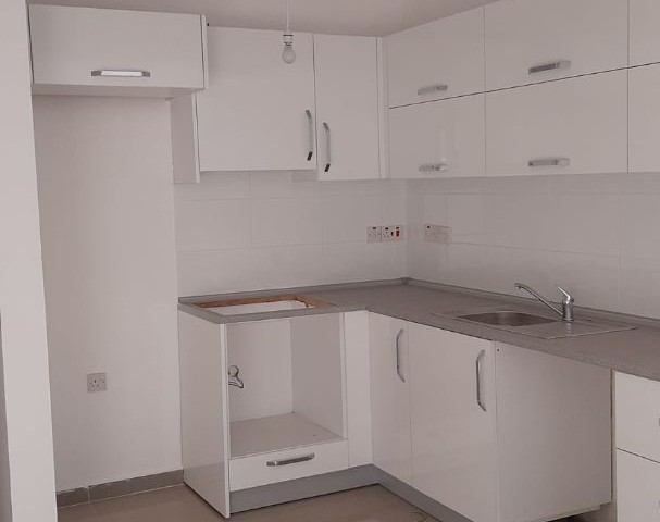 Flat To Rent in Girne Merkez, Kyrenia