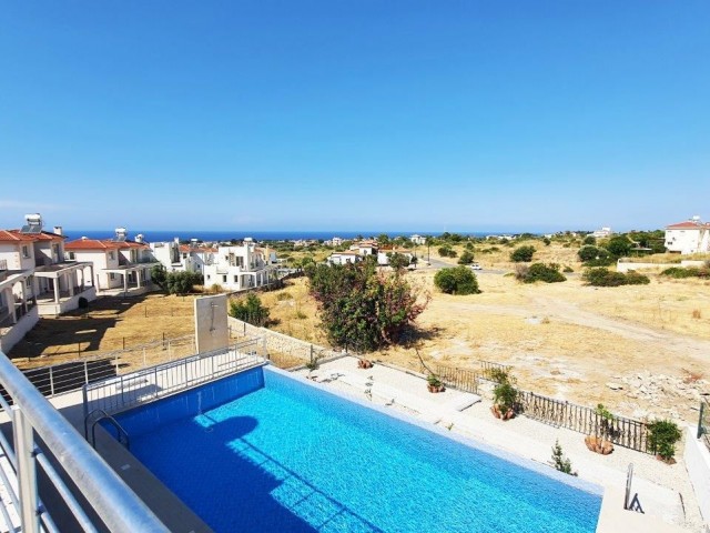 3+1 Villa mit Pool in Kyrenia Karsiyaka zu verkaufen ** 