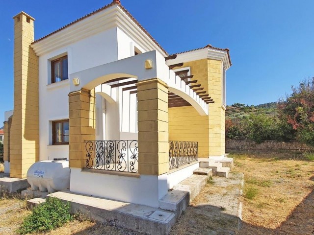 3+1 STONE VILLA IN KYRENIA KARSIYAKA TRNC ** 