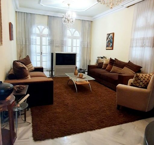 3 + 1 SPACIOUS ,TURKISH VILLA IN NICOSIA ** 