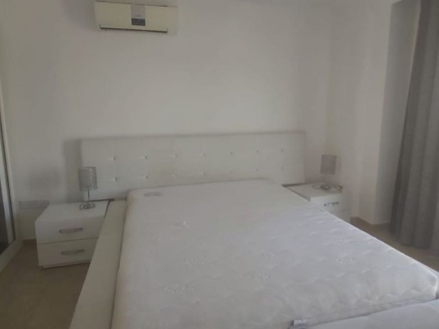 Satılık 4 yatak odalı Villa 