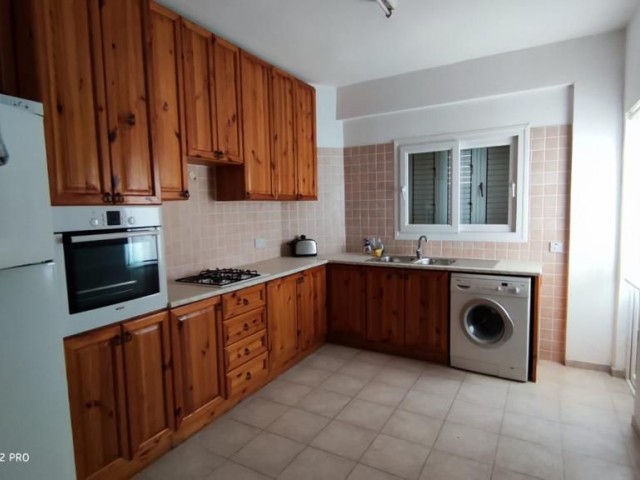 Flat To Rent in Girne Merkez, Kyrenia