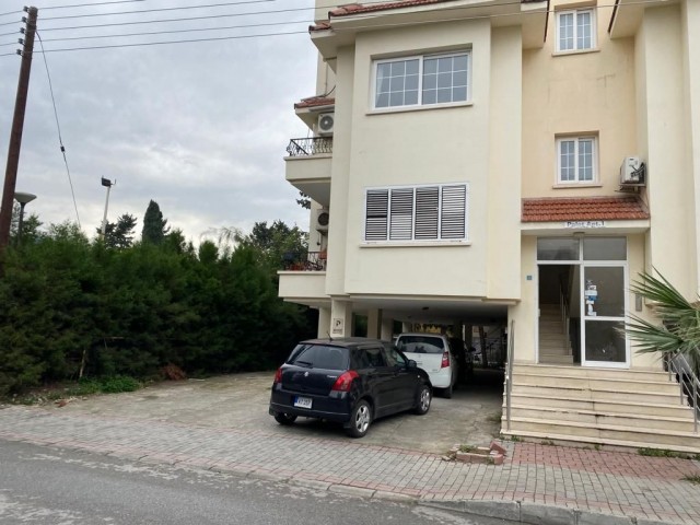 GİRNE MERKEZ DE 2+1 EŞYALI,ŞIK MASRAFSUZ,SATILIK DAİRE