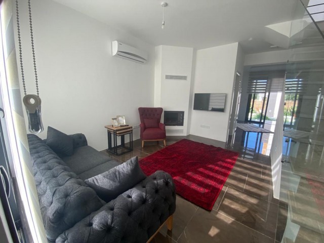 3+1, möblierte Villa zur Miete in GIRNE &OZANKÖY!